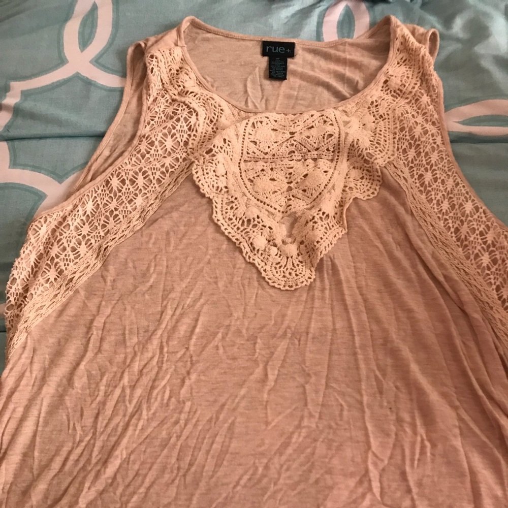 NWOT tank.